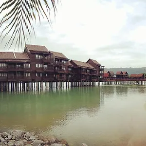 the-lagoon-water-resort.tophotelslangkawi.com/